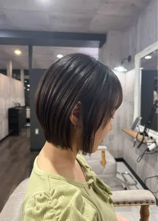 ショート XELVE所属・レイヤーカット特化 💜SARIのヘアスタイル