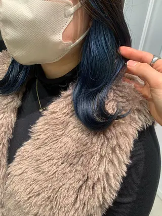 ミディアム カラー ヘアアレンジ yuka .のヘアスタイル