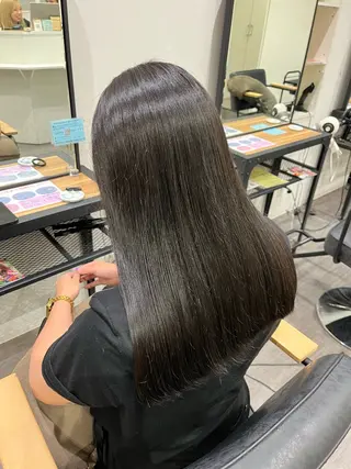 ロング カラー nijika/ カラーリスト🫧のヘアスタイル