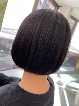 ショート カラー チーフデザイナー 西川凌史のヘアスタイル