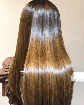 カラー aisle所属・松岡 楓奈のヘアスタイル