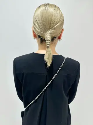 ミディアム ヘアアレンジ ヘアアレンジ支持率 No.1🥇RIKOのヘアスタイル