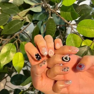 ネイル ☁️BLITZ 🎀笠原雪音🎀のネイルデザイン