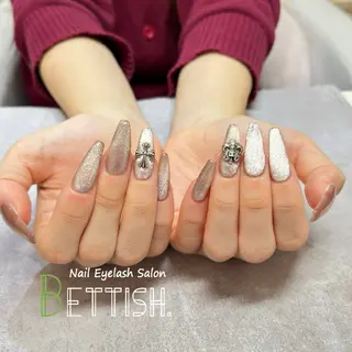 ネイル BETTISH SERIのネイルデザイン