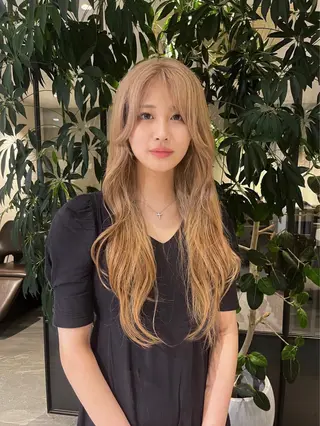 ロング カラー 本田 聖のヘアスタイル