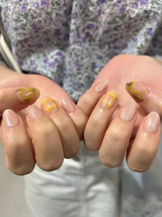 ネイル 韓国ネイル🤍 イワサキ　リコ🍒のネイルデザイン
