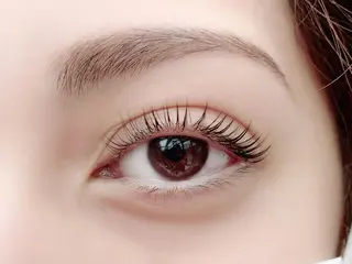 マツエク・マツパ Twiggy Lashes所属・Twiggy Lashes いずみのマツエク・マツパデザイン