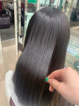 ロング EARTH kazu🐰のヘアスタイル