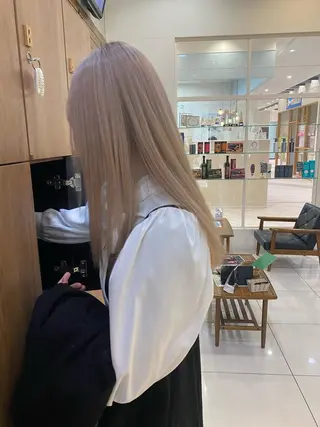 ロング カラー riho/ブリーチ/ デザインカラー/辻堂のヘアスタイル