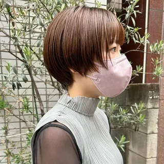 ショート カラー ハイトーン/ブリーチ 似合せカット/パーマのヘアスタイル