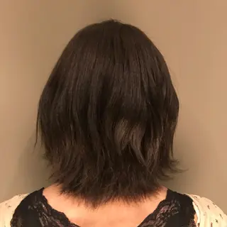 ショート カラー ボブ/透明感カラー 岸本涼奈のヘアスタイル