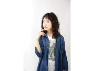 ミディアム パーマ 髙尾 綺女のマツエク・マツパデザイン