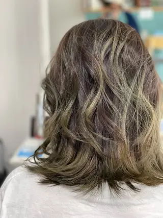 セミロング カラー Snaly カラー特化ページのヘアスタイル