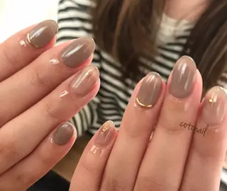 ミディアム ネイル ツメトマツゲ .のネイルデザイン