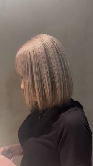 カラー 河合 愛実のヘアスタイル