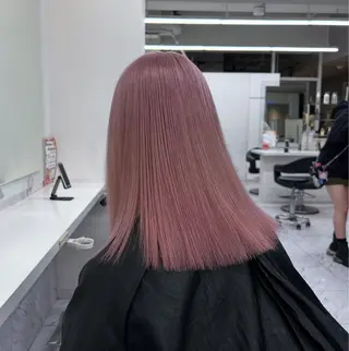 カラー ベージュ／ピンク【く すみカラー】レイヤーのヘアスタイル