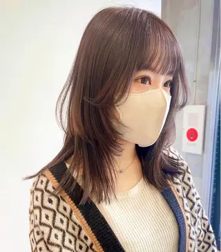 セミロング 銀座/レイヤーカット 🤍内野すみれのヘアスタイル