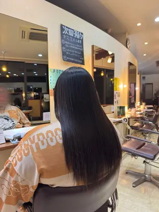 ロング 善方 心音のヘアスタイル