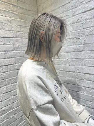 ミディアム ハイトーン/渋谷 かわいみきとのヘアスタイル