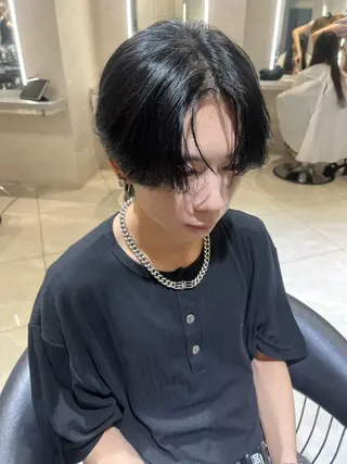 カラー メンズ 韓国メンズ特化 ダウン・毛流れパーマのヘアスタイル