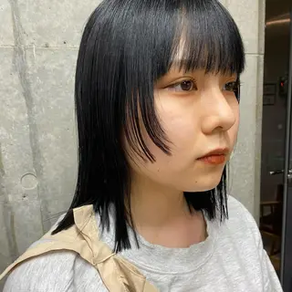 ミディアム カラー Yahiko ハイトーンのヘアスタイル