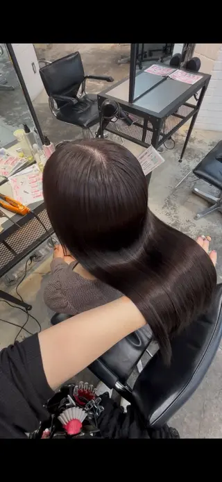 ロング カラー ダメージレス艶カラー MISAKI🦋のヘアスタイル