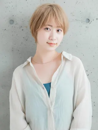 ショート カラー トップスタイリスト 桂　嵩太のヘアスタイル