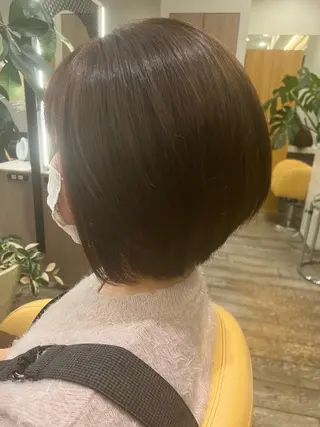 ショート Soleria所属・艶髪/酸性ストレート 根本零のヘアスタイル