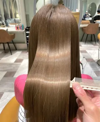 ロング 浅井 琥珀のヘアスタイル