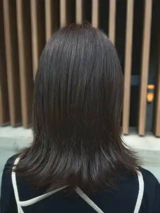 ミディアム カラー 似合わせメイク💄 粉川愛香のヘアスタイル