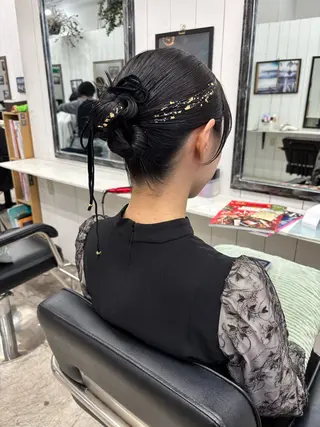 セミロング ヘアアレンジ Ann./艶髪 /レイヤーカットのヘアスタイル