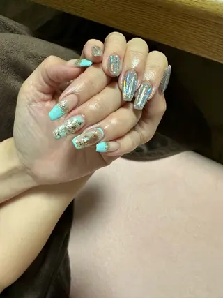 ネイル AOAQUA SHIORIのネイルデザイン