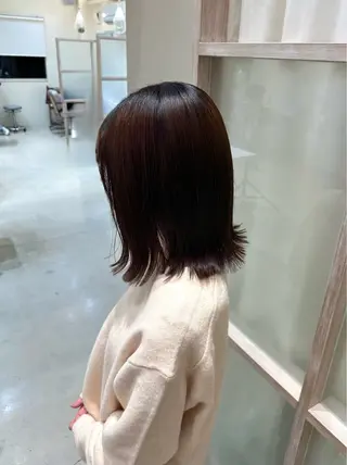 ミディアム N,SOL / 岩上 新大のヘアスタイル