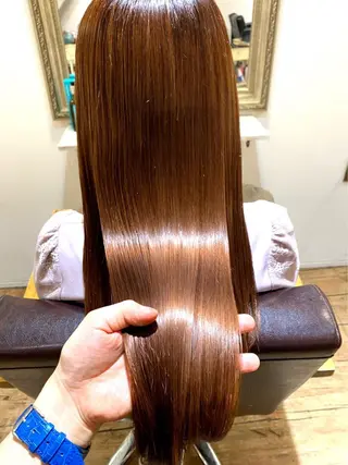 イヤリングカラー Ai 浅草橋店のヘアスタイル