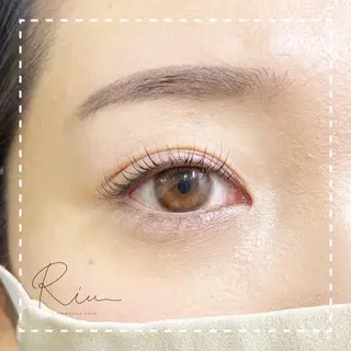 マツエク・マツパ 𝑟𝑖𝑛𝑎🤍 耳つぼ&マツエクのマツエク・マツパデザイン