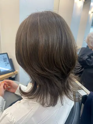 ミディアム カラー SALOWIN銀座Suite所属・長谷川 なつみのヘアスタイル