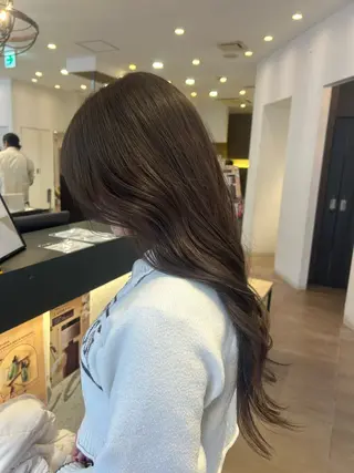 ロング 透明感たっぷり ベージュ🥣✨ヒラリのヘアスタイル