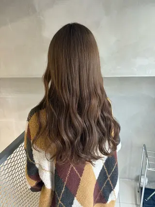 カラー 🧸ミルクティー／ ぷつっとボブ｜ミクのヘアスタイル