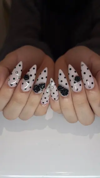 ネイル 👽個性派ネイル🎀 komachiのヘアスタイル