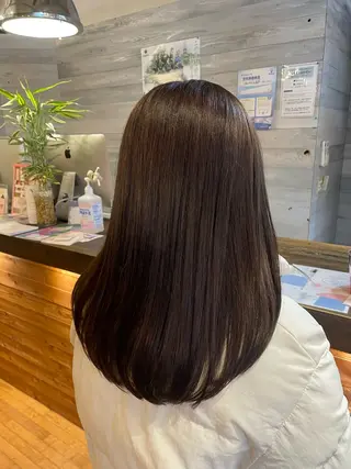 セミロング lift by mag所属・ユナ ナチュラル／透明感のヘアスタイル