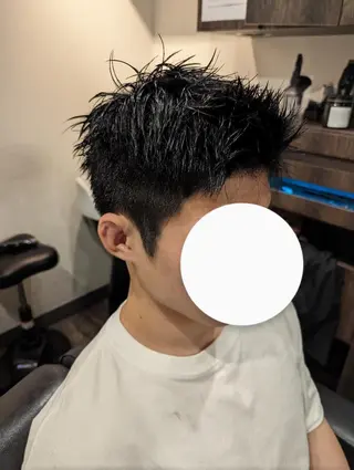 ショート メンズ LAVIE the BARBER所属・徒歩5分ビジネスマン カット👦🏻うしだのヘアスタイル