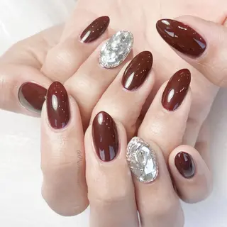 ネイル 鹿取 春子のネイルデザイン