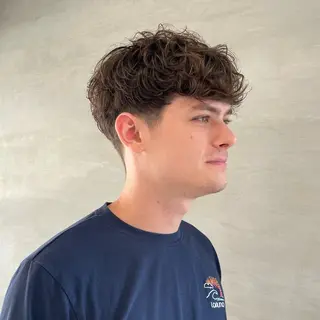 パーマ メンズ 【ブリーチ特化】 イマダナツミのヘアスタイル