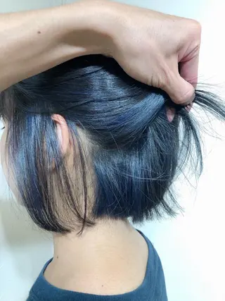 ショート カラー 浦山 和之のヘアスタイル