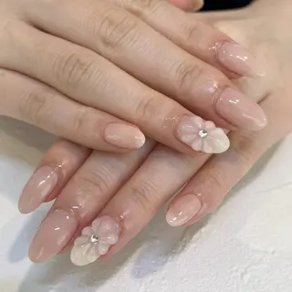 ネイル 鈴木 里奈のネイルデザイン