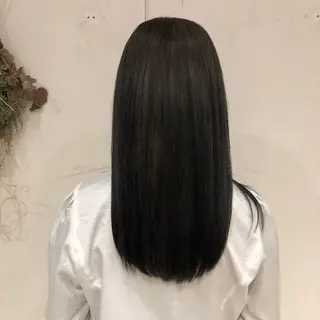 ロング 高津 千慧のヘアスタイル