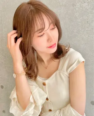 セミロング 🫧ふくだ りな 🕊のヘアスタイル