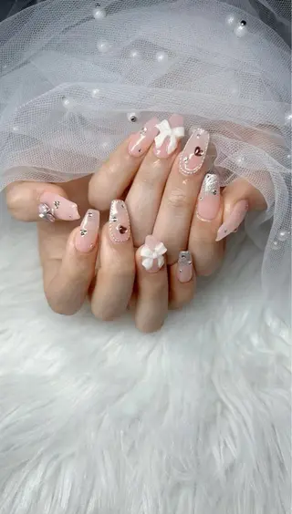 ネイル Yudia 🫧Kyokaのネイルデザイン