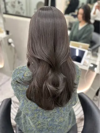 ミディアム カラー 髪質改善×韓国ヘアサロン Role博多【ロール】所属・✨-10歳ヘア を叶える✨山下遥のヘアスタイル