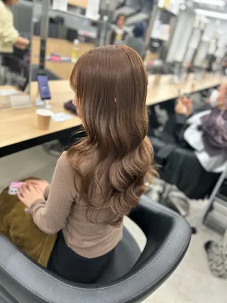 ロング カラー ヘアアレンジ トレンドモテカラー 🩷色落ちまで可愛くのヘアスタイル